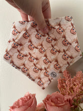 Charger l'image dans la galerie, Preloved Sheep Bandana (12”)