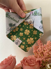 Charger l'image dans la galerie, Preloved St. Patrick’s Day Bandana (10”)
