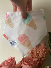 Charger l'image dans la galerie, Preloved Ice Cream Bandana (11”)
