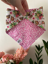 Charger l'image dans la galerie, Preloved Sloth Bandana (12”)
